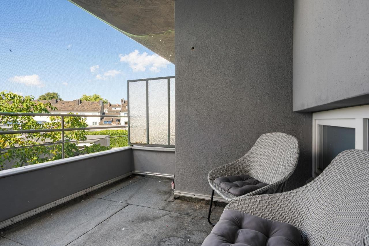 Apartment 4, direkt am Bahnhof Aachen Bagian luar foto